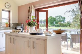 3 Bed in Yoxall oc-s46074 - 7