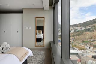 Sara - Modern City Centre Apt - views! - Kaapstad - 1