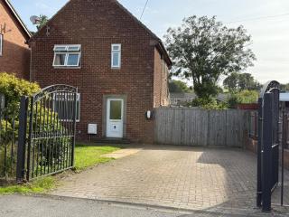 3-Bedroom Home Near Durham with EV Charger - 0