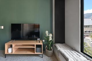 Zainab - Modern City Centre Aprt- City and Mountain views! - Le Cap - 6