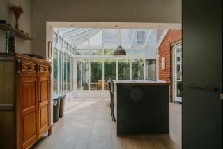 4 Bedroom House with Garden in Liege - 8