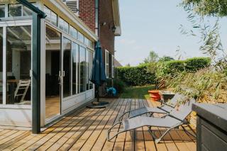 4 Bedroom House with Garden in Liege - 6