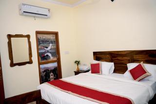The Moti Mahal - 7