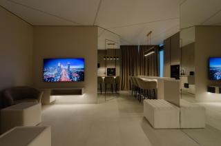 34-433 Manhattan, Beresteiskyi 11, Kyiv, Politekh metro nearby, stunning city view, 15 kW backup power, Petrovdim Apartment - 2