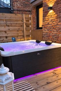 Plus qu'un séjour, une parenthèse avec jacuzzi! - 2