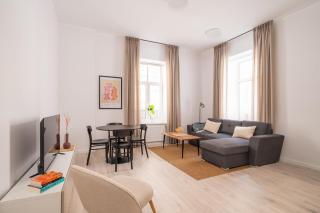 PB10 - Serviced Apartments in Embassy District - by Innorental - 1