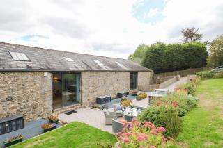 Halshanger Barn - 9
