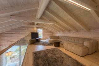 Sommarbukt Tind - Luxury Fjord Lodge near Tromsø - 9