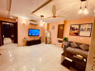 Royal Comfort Luxury Apartment - 8