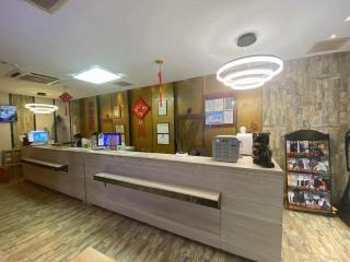 Huafeng Hotel - Huaqiang South Metro Station and Huaqiang North Commercial District - 3