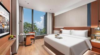 From· K Hotel - Guangzhou Pazhou Convention and Exhibition Center Modisha Metro Station - 9