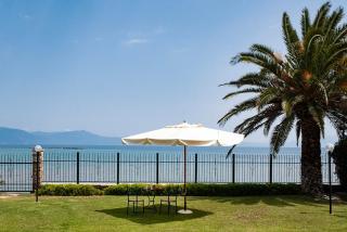Private Beach Residence Livanates - 7