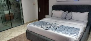 1058 by Nouveau Apartment - 1