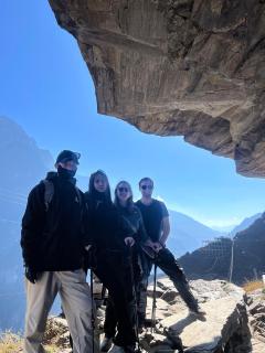 The Nomad Yard - Lijiang Old Town - Social Hostel for Travelers, Hikers & New Friends - EAT & DRINK - Free Pick up From Airport for 3 Nights - 3