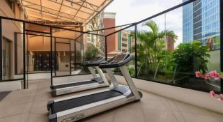 Vienna Classic Hotel Shenzhen Dalang Clothing Base - 5