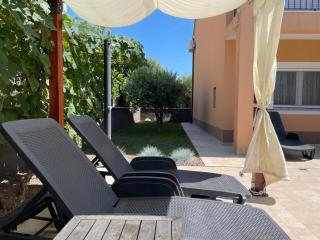 Boutique Apartment with Private Heated Pool - 7