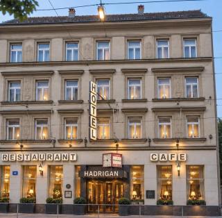 Hotel Hadrigan - 9