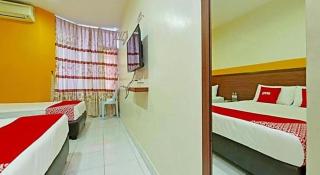 OYO 575 Hotel DNS - 9