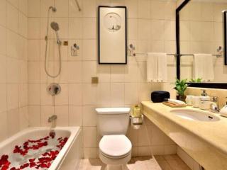 Oriental Hotel - 2