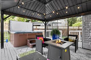 PNW home with Sundance Hot Tub home - 6
