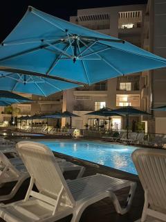 waterfront apartment - 6