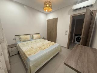 waterfront apartment - 3