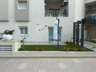 waterfront apartment - 2