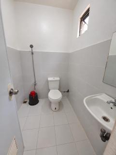 Camotes Hostel Resort Fan Rooms - 3