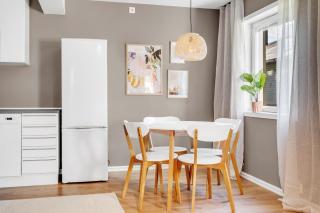 Tomasjord Apartment with Parking & Outdoor Area - 7