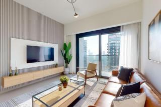 Vacationer Holiday Homes I Luxury 1 Bed I Walk to Dubai Opera & Burj Khalifa - 4