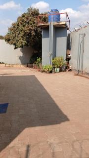 The Manaka House Apartments - 3