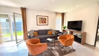 Local-Lux Garden Residence B- 2 Bedrooms-Terrace - 3