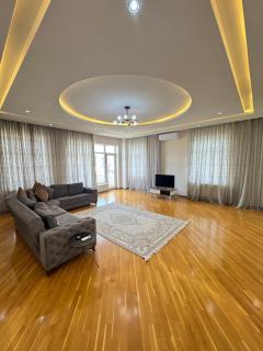 Family Panoramic View Apartment Near Nizami Street - 1