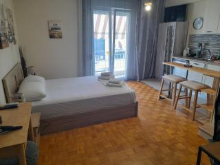 Saki's apartment 4th floor - 0