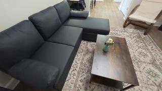 Cozy Indy Getaway Queen Bed + Private Parking - 3