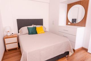 Modern Apartment near Miraflores Train Station and Malls - 1