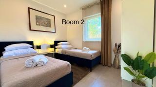 Local-Lux Garden Residence A- 2 Bedrooms-Terrace - 1