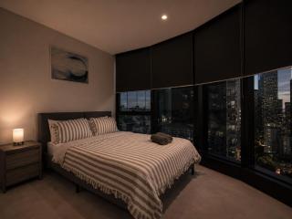 Skyline Suites - Stylish Corner Suite, City Views - Melbourne - 4