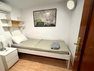 Apartment next to the Teatro Real and Opera Madrid - 3