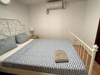 Apartment next to the Teatro Real and Opera Madrid - 4