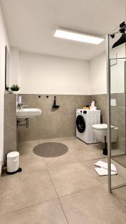 AMAO-Indigo - Business Apartment - Balcony - Parking - 1