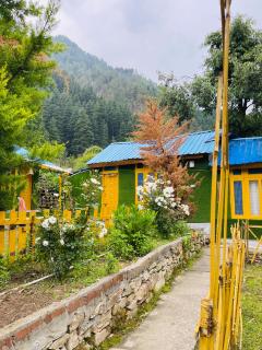 Moonlight Cafe & Huts - 1
