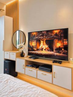 Em-kyu Loft at Azure North - 8
