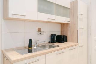 Snug 2BR close to center free parking - 8