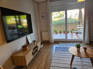 Dúplex con Gran Terraza y Piscina, Cerca de la Playa y Vistas al Monte - 7