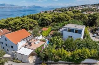 Seaside family friendly house with a swimming pool Sutivan, Brac - 25260 - 8
