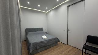 Meridian Apartments - 2