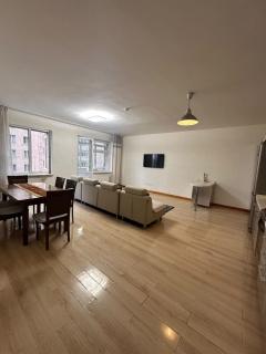 Cozy 2BR Near Gandan - 9