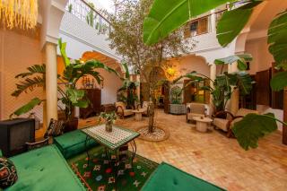 Riad Amskal - 8