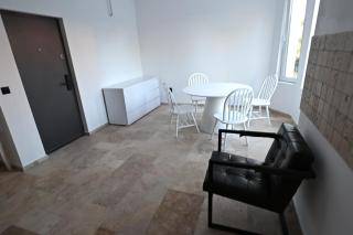 Thomas Residence Apartments - 3